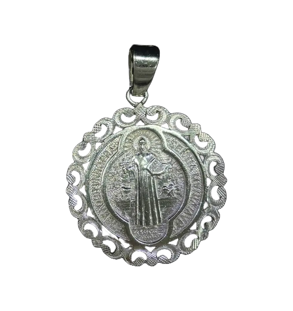 Medalla circular de plata con borde calado