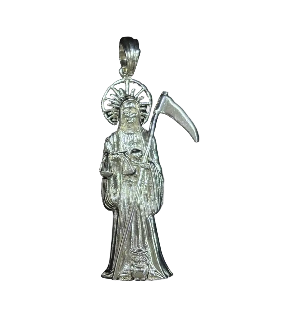 Dije de Santa Muerte en acabado plata